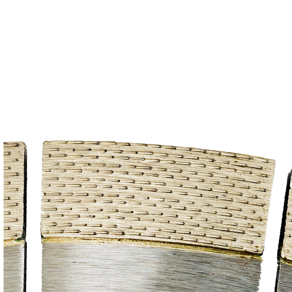 有序排列花岗锯片